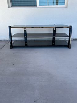 tv stand 60 W x 20 L x 22 H inches