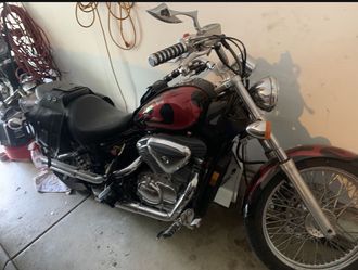 2002 Honda VT600C Shadow Motorcycle 