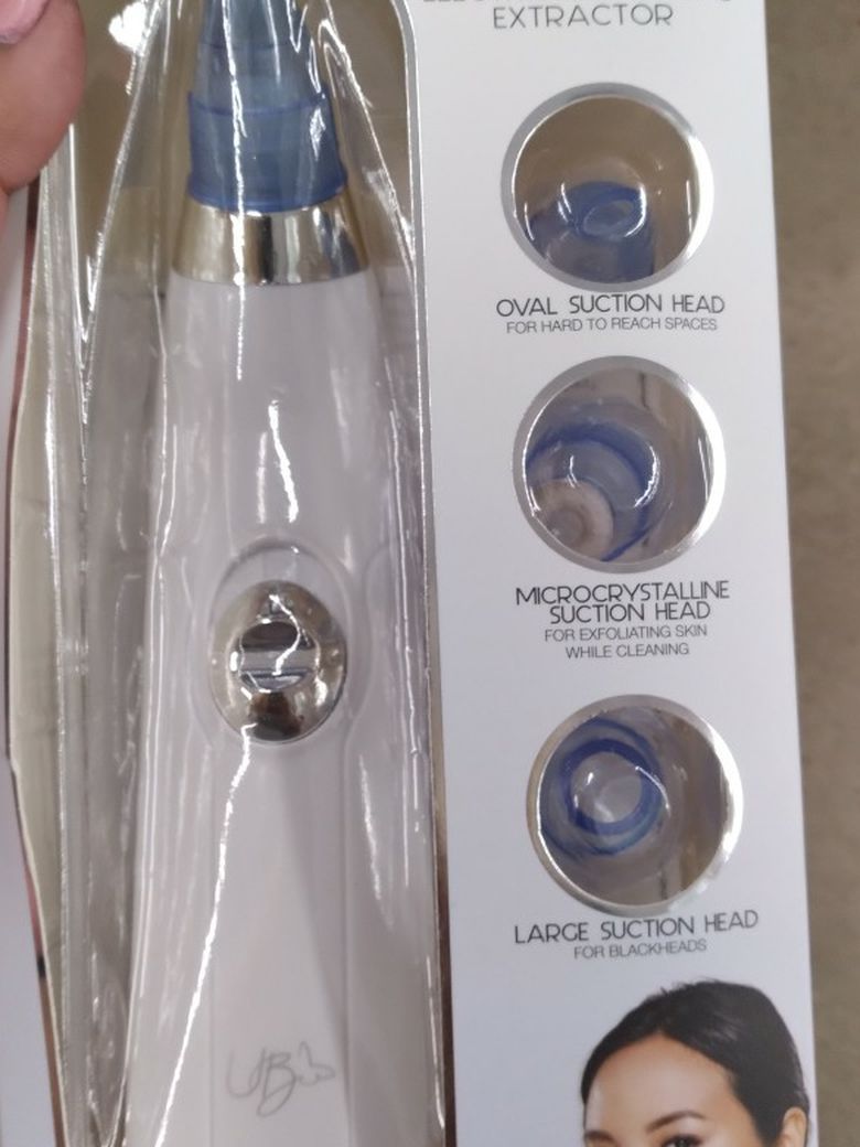 micro black white head remover