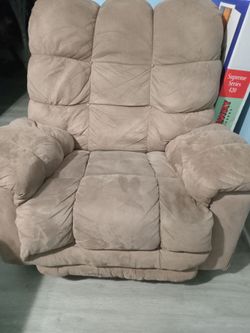 Oversized rocking reclining chair cash only