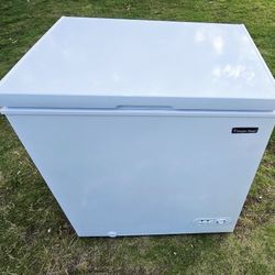 Chest Freezer 