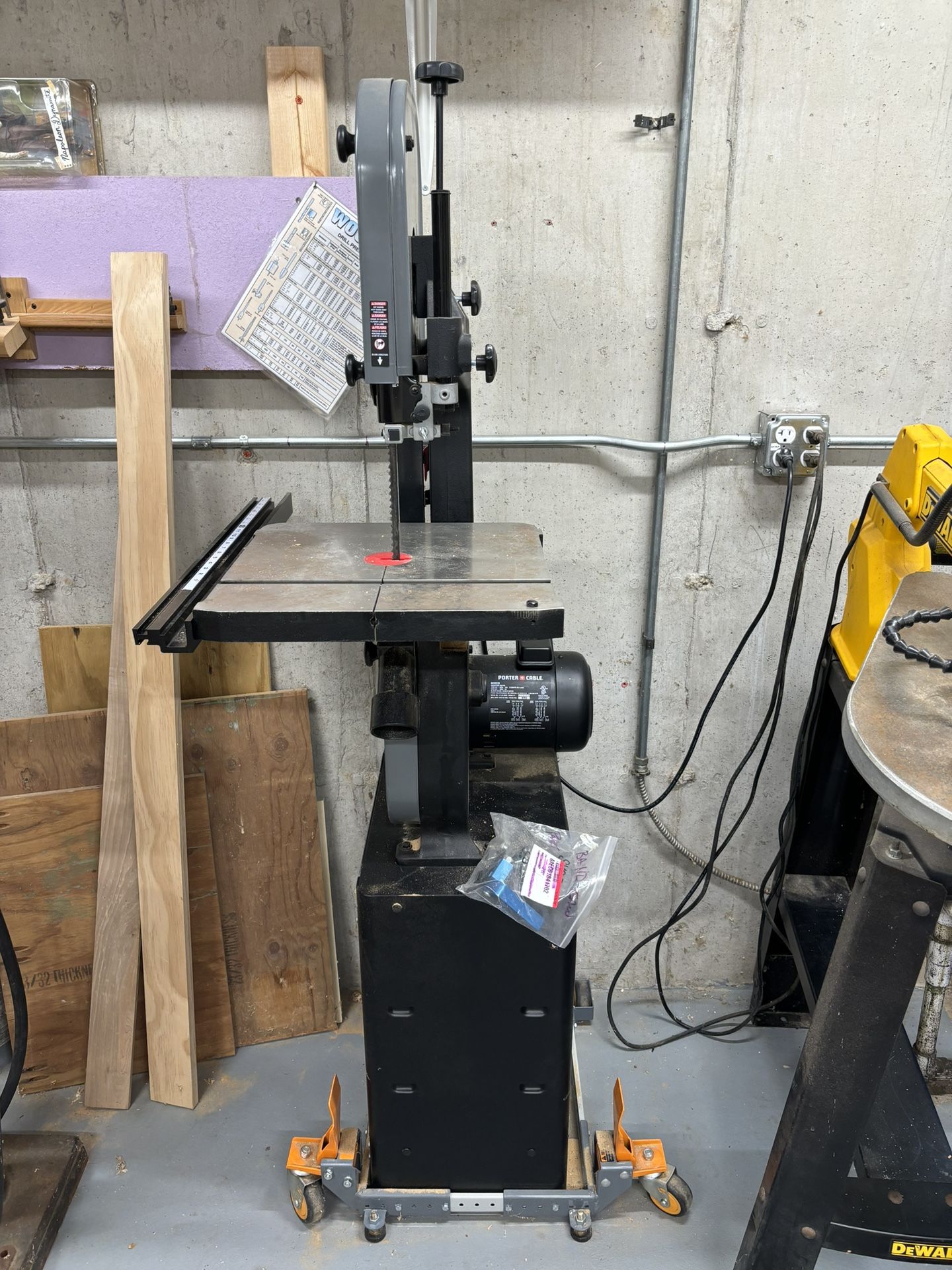 Porter Cable Band Saw With Rolling Cart
