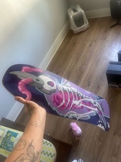 Unused cruiser skate deck (toy machine)