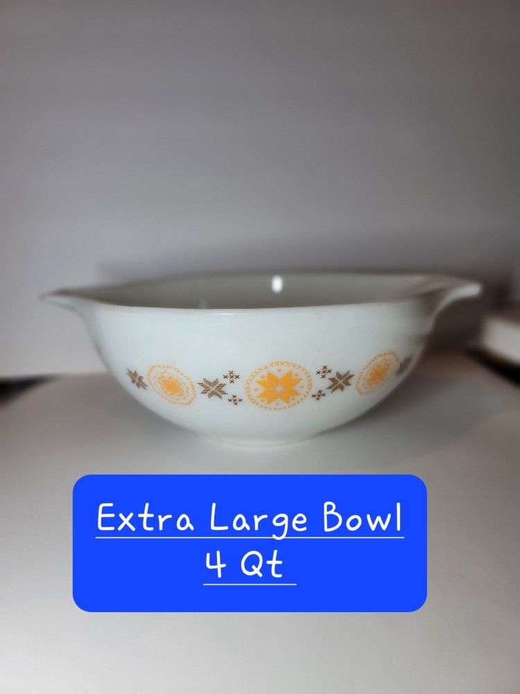 Vintage PYREX BOWLS