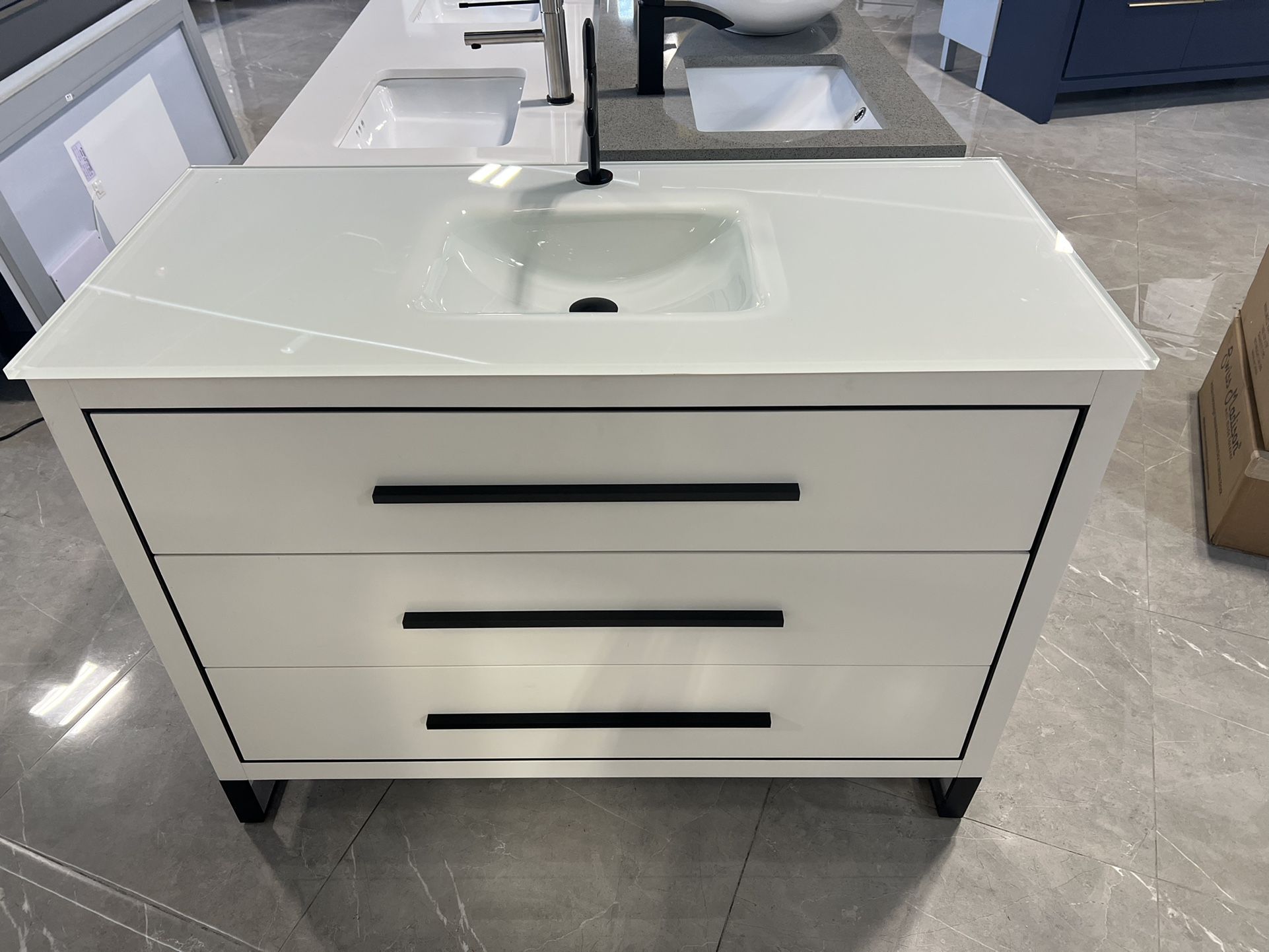 Bathroom Vanity 40” 42” for Sale in Hialeah, FL OfferUp