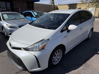 2016 Toyota Prius V