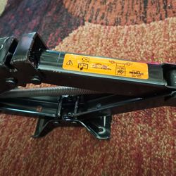 Car Jack Scissor 