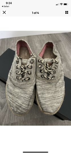 Brand New Toms stripe Size 6