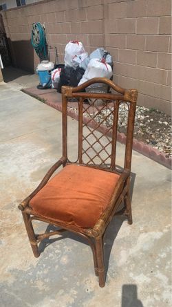 Vintage Hawaiian style chair