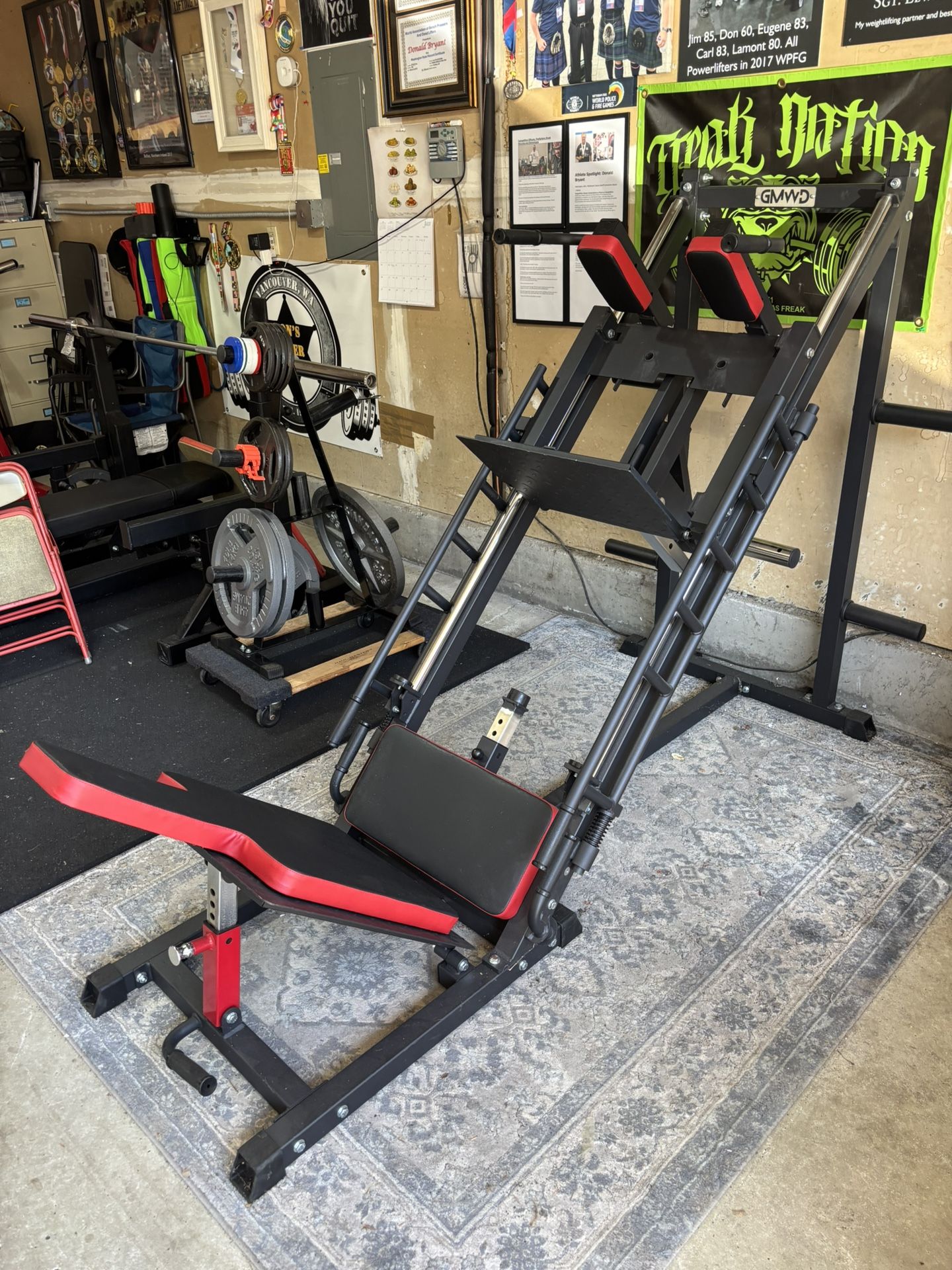 GMWD Leg Press Hack Squat Machine
