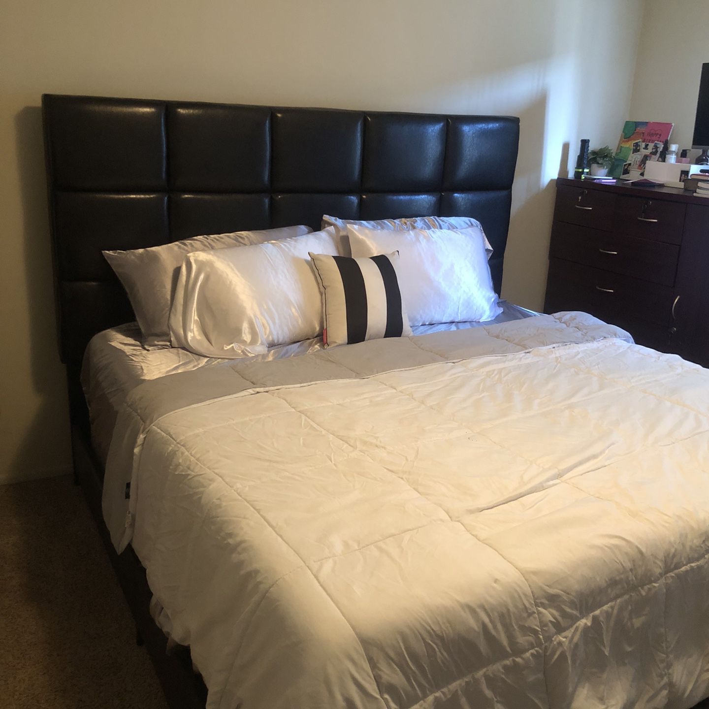  Black Upholstery King Size Bed With Mattress 