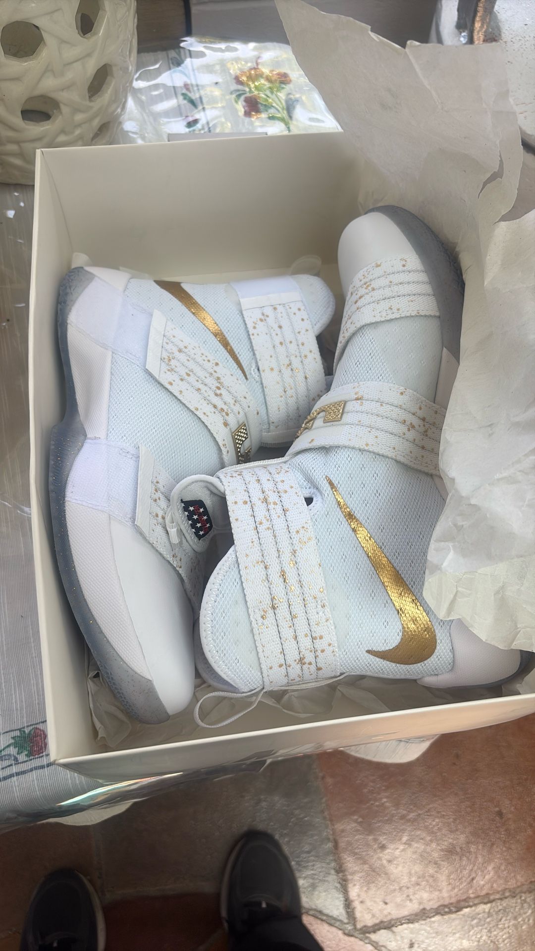 White Nike Basketball Tennis Shoes