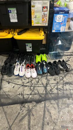 Shoes 10-20$ each