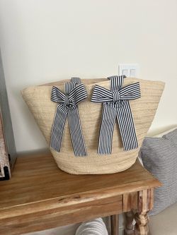 New Flower Market Tote bag $20