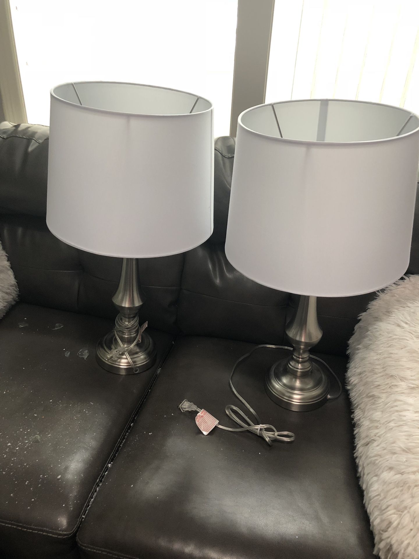 2 table Lamps