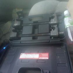 Maddox Spring Compressor Set