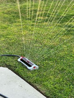 🔥NEW Husky 4500sqft Sprinkler out of box - Price: $20🔥
