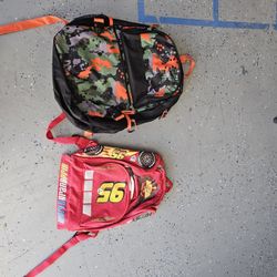 2 Backpacks