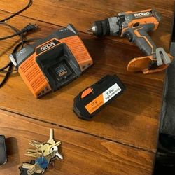 18v Rigid 1/2 Hammer Drill W Battery And Charger 