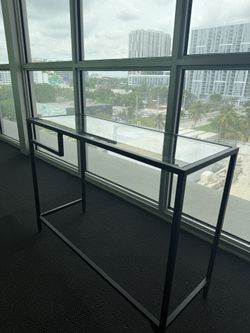 ✨ Modern Glass Computer Desk ✨💻 $20
