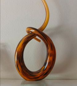 GLASS FIGURES (2)