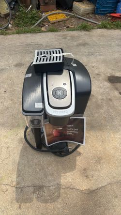 coffee maker open box model K .1500 kEURIG coffee maker open box model K .1500