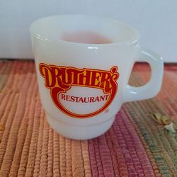 Vtg DRUTHERS RESTAURANT Milk Glass ANCHOR HOCKING D Handle WHITE Coffee CUP Mug


