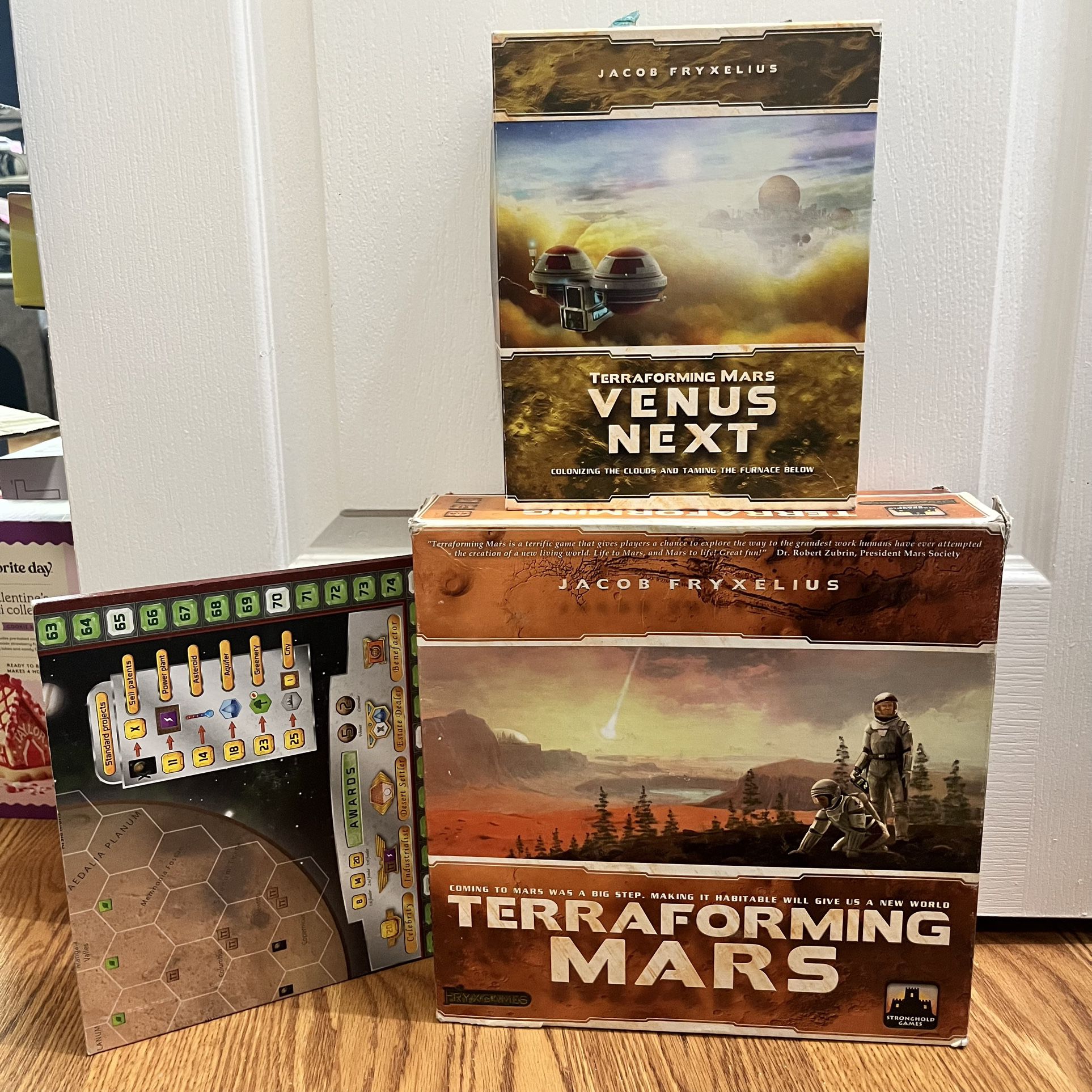 Terraforming Mars W/ Exps (Venus Next, Prelude, Extra Board) BUNDLE