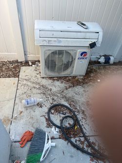 Gree Mini Split Air Conditioner Unit