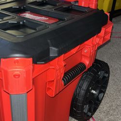 Milwaukee Pack Out Box