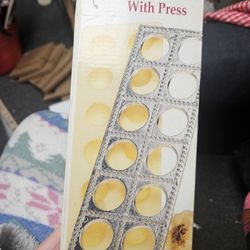 NEW Ravioli Maker with Press (Norpro)