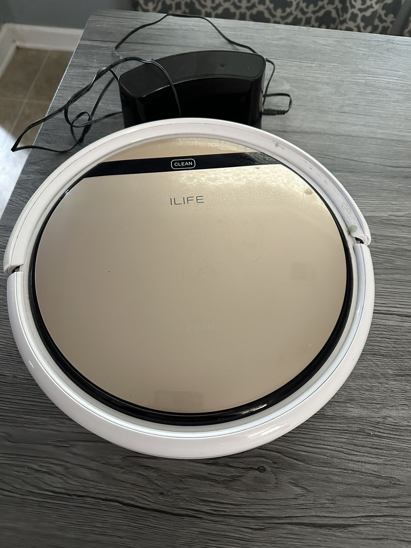 iLife V5s - Used/Working