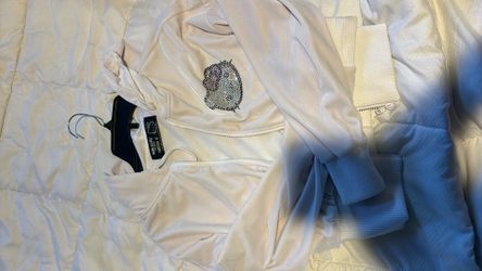 Cropped Hello Kitty Hoodie