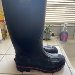 rubber boots 