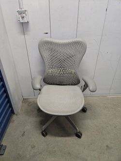 Herman Miller Mirra Ergonomic Task Chair