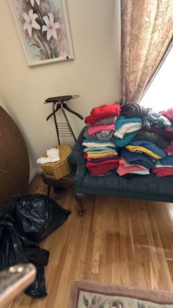 Clothes Bundle 