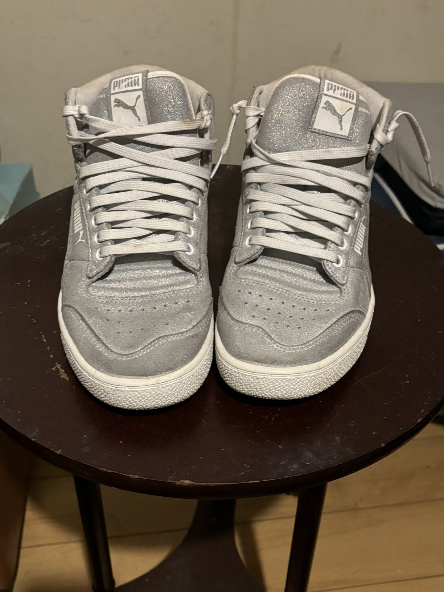 Women Puma S-10