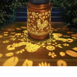 Mothers Day Gifts, Chicken Solar Lanterns Outdoor Waterproof, Chicken Gifts for Women Mom Grandma, Hanging Solar Lights for Yard, Patio, Lawn, Pathway