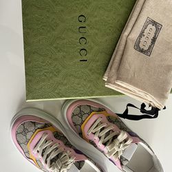 Gucci Sneakers Size 7