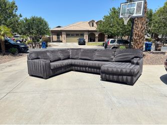 Gray Sectional Couch - Free Delivery