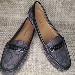 NEW COACH Black & Olive Signature Monogram Loafers – Women’s 10B