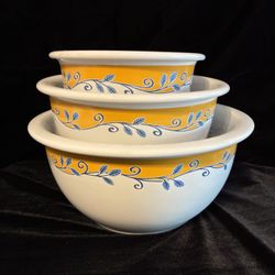 Vintage Set Of Corelle Casa Flora Stoneware Mixing Bowls 