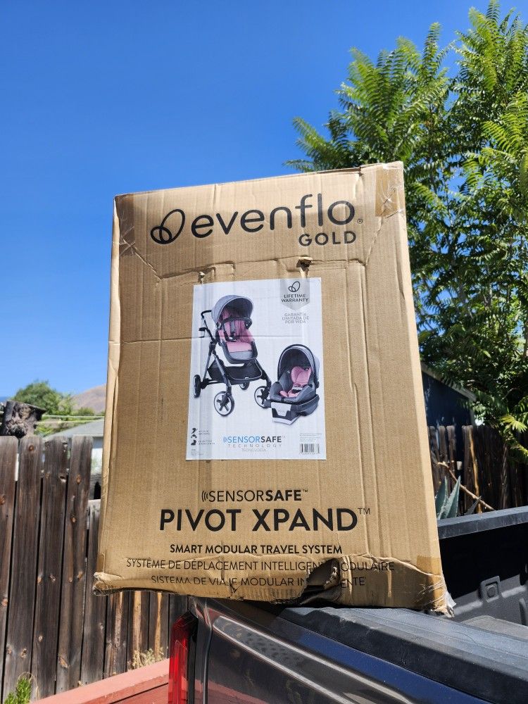 Evenflo Gold Pivot Xpand Double Stroller