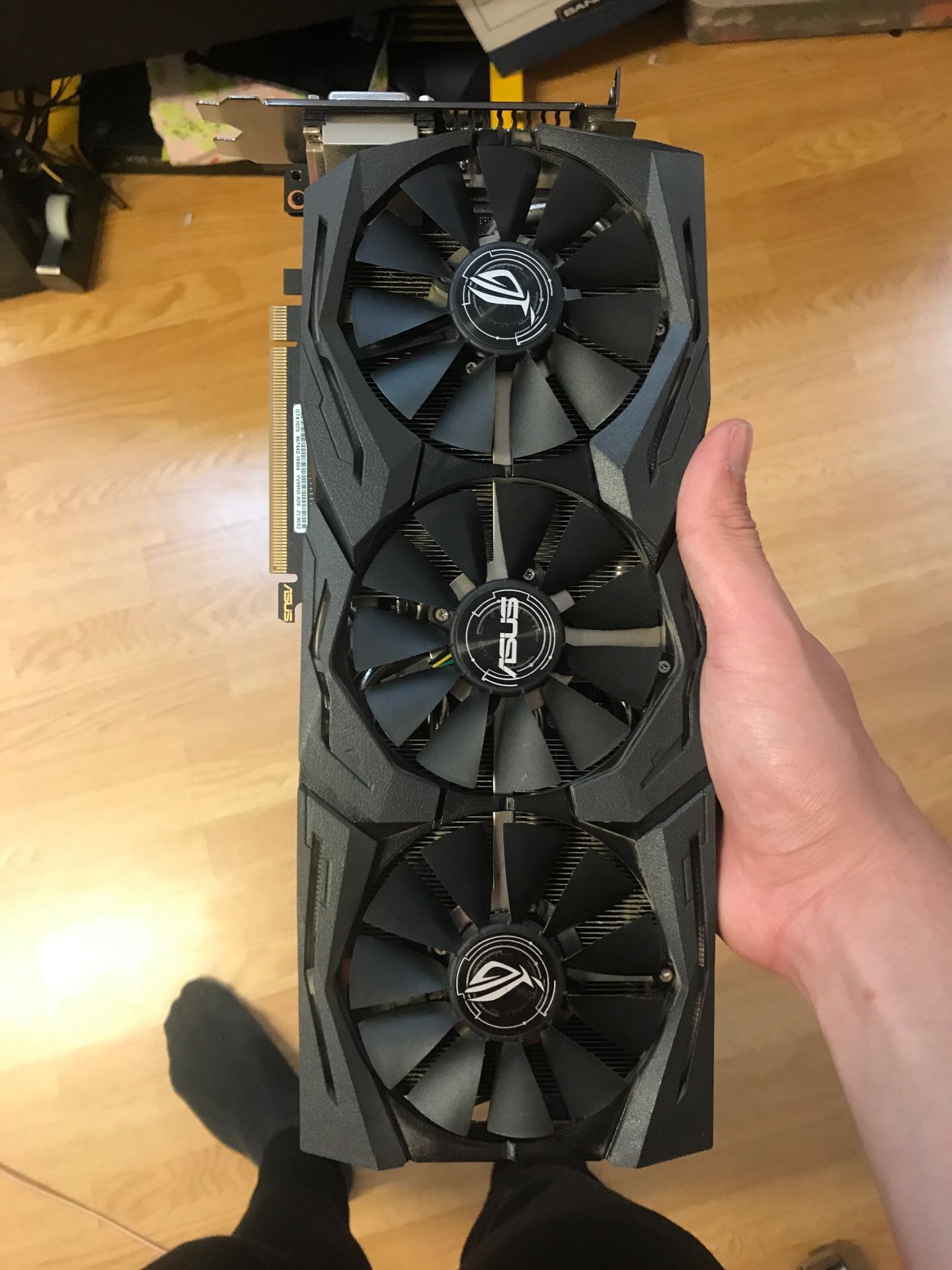 Asus strix 1070 8gb