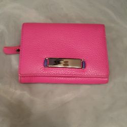 Danier 100% Authentic  Leather Wallet NEW