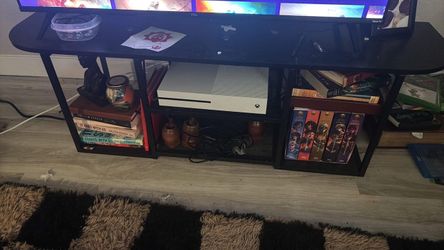Tv floating stand