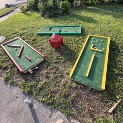 Mini golf course for sale