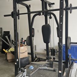 Multifunctional Home Gym / Smith Machine