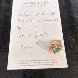 Vintage 14 Kt Gold Ring With Diamonds