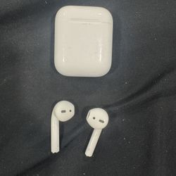 AirPods